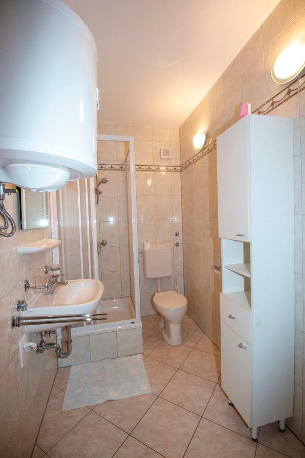 Apartmani Vrljicak Омиш Экстерьер фото