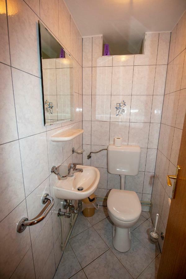 Apartmani Vrljicak Омиш Экстерьер фото