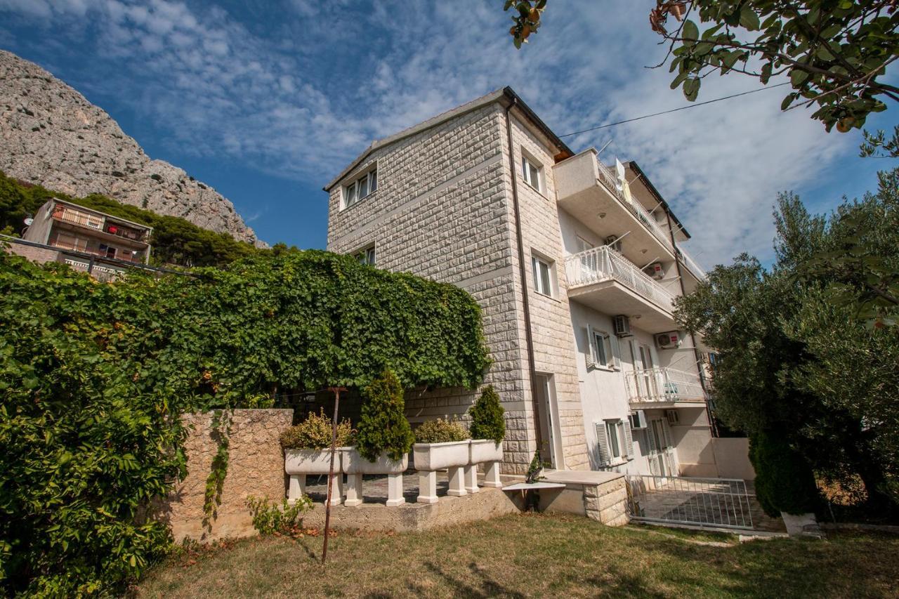 Apartmani Vrljicak Омиш Экстерьер фото